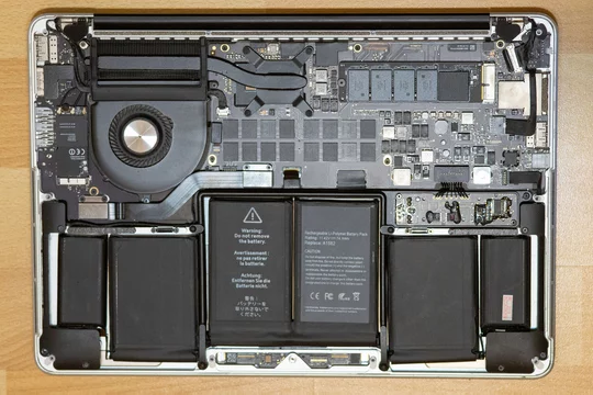 Замена оперативной памяти на MacBook в Краснодаре