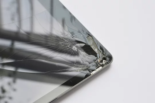 Замена стекла на iPad в Краснодаре